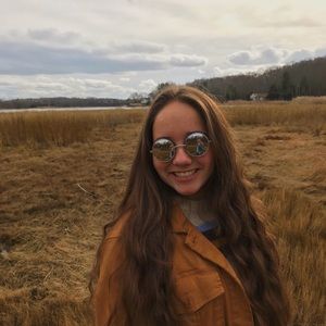 Meet your Posher, Jenna